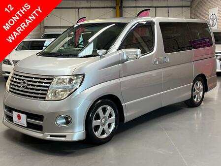 NISSAN ELGRAND E51 2.5 V6 HIGHWAY STAR URBAN SELECTION 4WD AUTOMATIC 8 SEATER