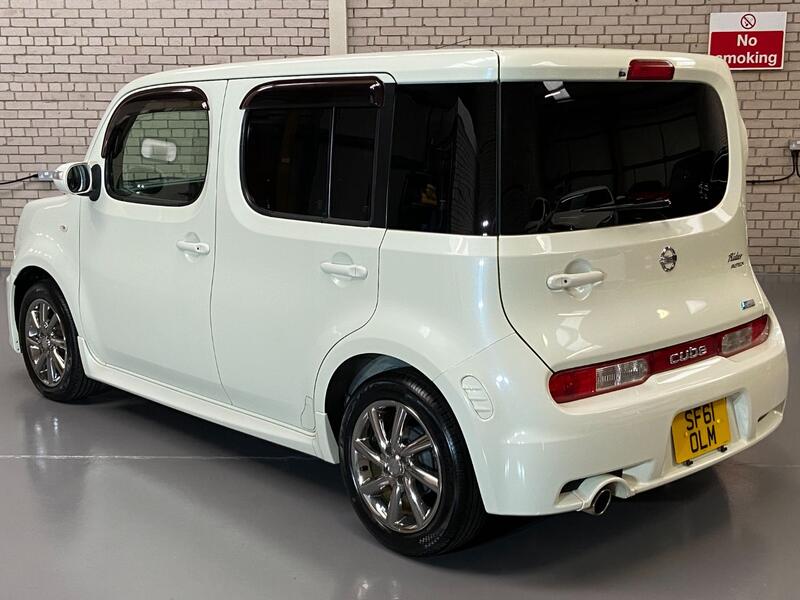 NISSAN CUBE